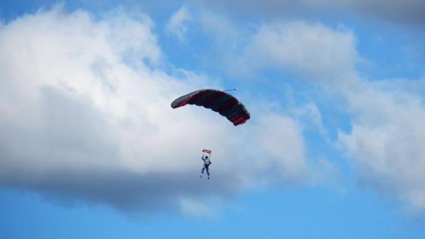 Man Critically Injured in Queensland Skydiving Accident